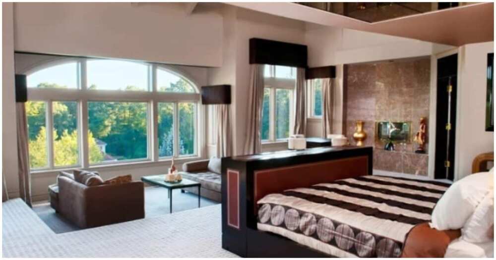 The Master Bedroom of the Property The Master Bedroom of the Property
