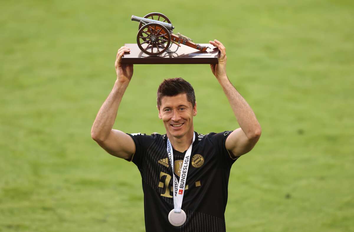 Robert Lewandowski Breaks 49-year-old Bundesliga Record ▷ Nigeria news | Legit.ng