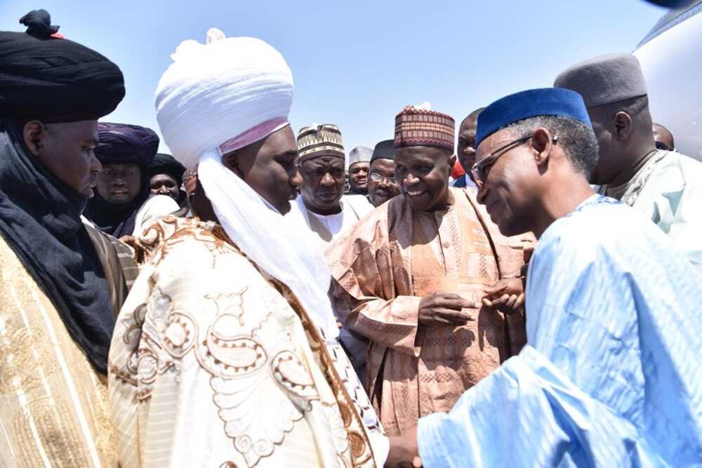 Cika alkawari: El-Rufai ya kaiwa Sarkin Gombe ziyarar ban gajiya ...