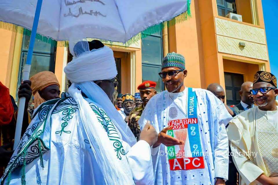 Shugaban kasa Buhari da Sarkin Bauchi.