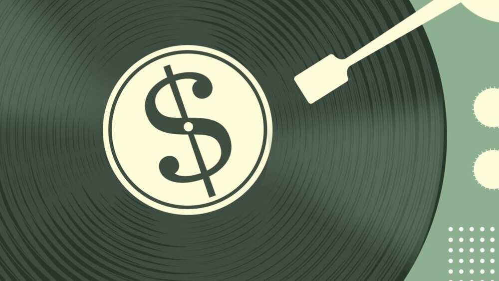 Top 10 richest musicians in Ghana Top 10 richest musicians in Ghana