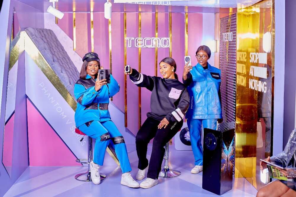 Colours, Style, Innovation and Gifts on Display at TECNO'S Booth in Lagos Fashion Week Colours, Style, Innovation and Gifts on Display at TECNO'S Booth in Lagos Fashion Week