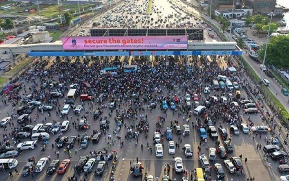 EndSARS: Gwamnatin Legas ta gayyace mu - Rundunar Sojojin Najeriya EndSARS: Gwamnatin Legas ta gayyace mu - Rundunar Sojojin Najeriya