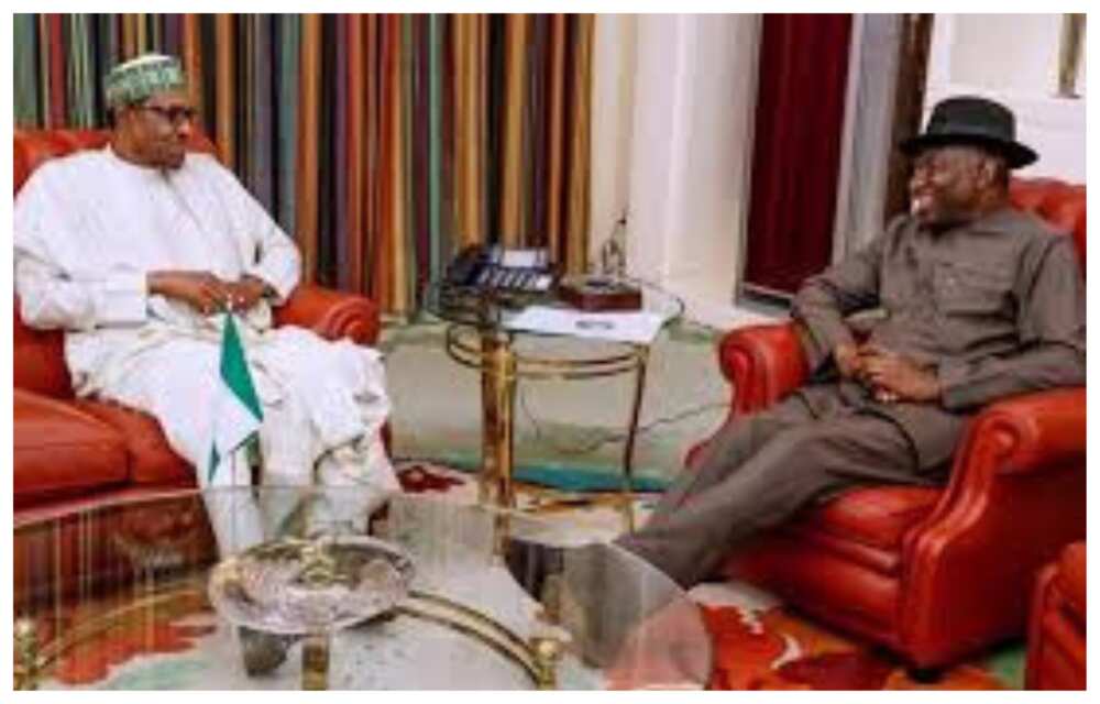 Goodluck Jonathan ya yi wa Shugaba Buhari bayanin halin da ake ciki a Mali