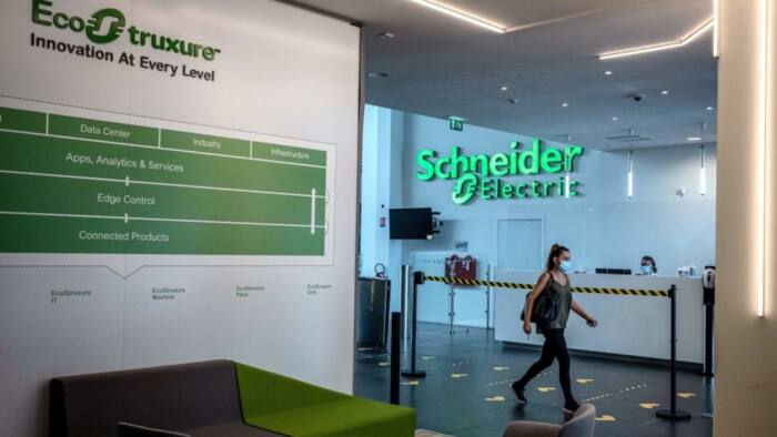 Schneider Electric projects AI disruption and future trends in data center design