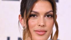 Iris Mittenaere émue face à la maladie de sa grand-mère