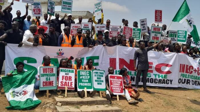 Election: Fresh protesters storm Abuja, demand Mahmood's arrest