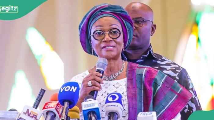 Tinubu’s wife sends message of hope to Nigerians: “Hard times will soon be over”