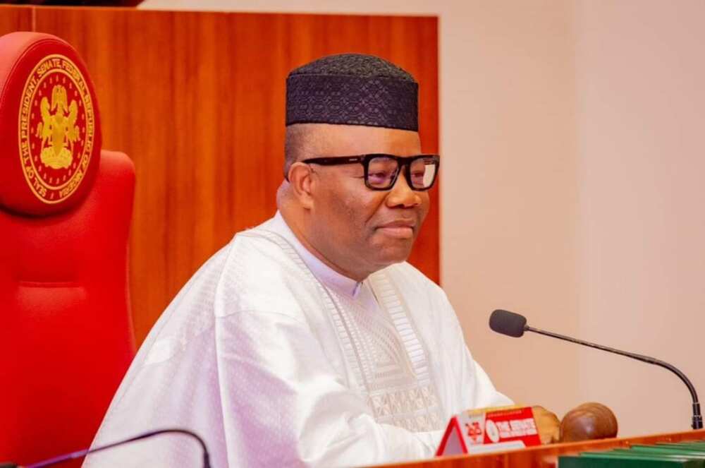 Majalisar dattawa ta musanta batun tsige Akpabio Majalisar dattawa ta musanta batun tsige Akpabio