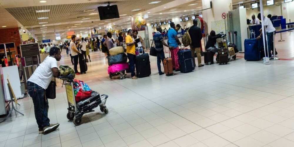 6 strong reasons Nigerians are travelling abroad
