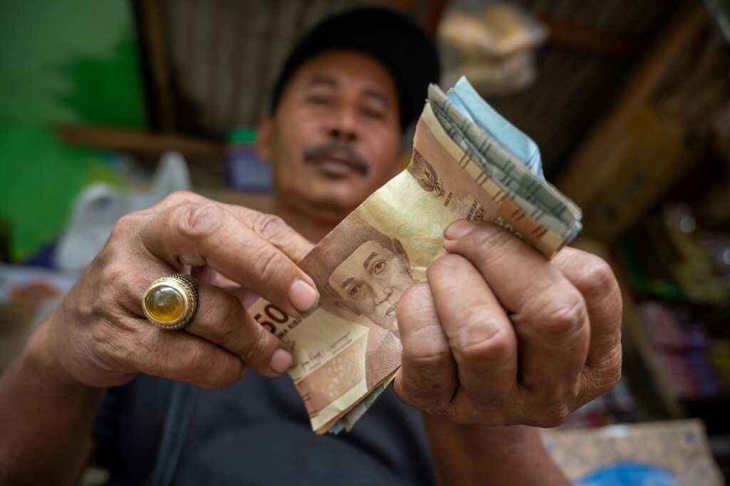 Indonesia hikes rates for second straight month to stem inflation