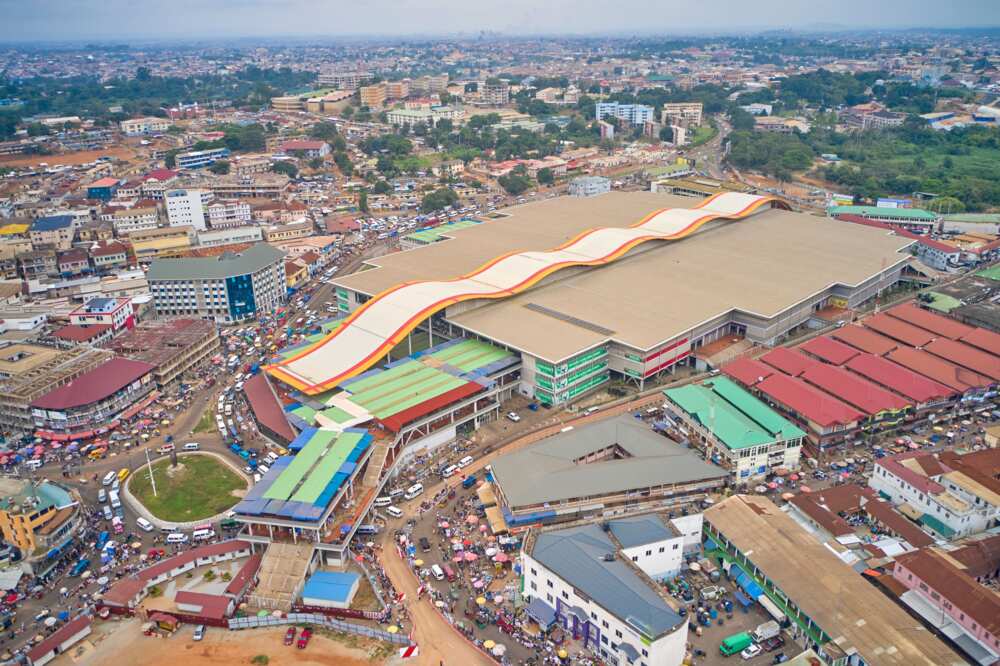 Which is the largest city in West Africa by population? Which is the largest city in West Africa by population?