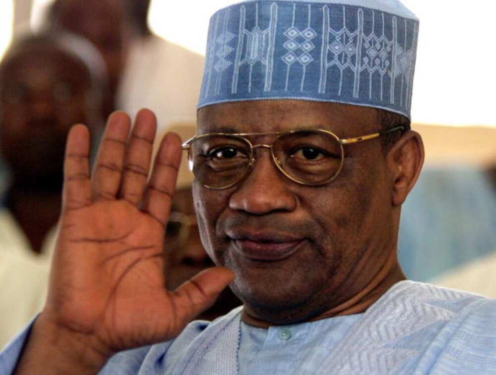 IBB, Obasanjo, Saraki, da jiga-jigan PDP sun yi ganawar sirri IBB, Obasanjo, Saraki, da jiga-jigan PDP sun yi ganawar sirri