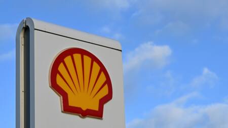 Shell logs sliding profits as revenues sink