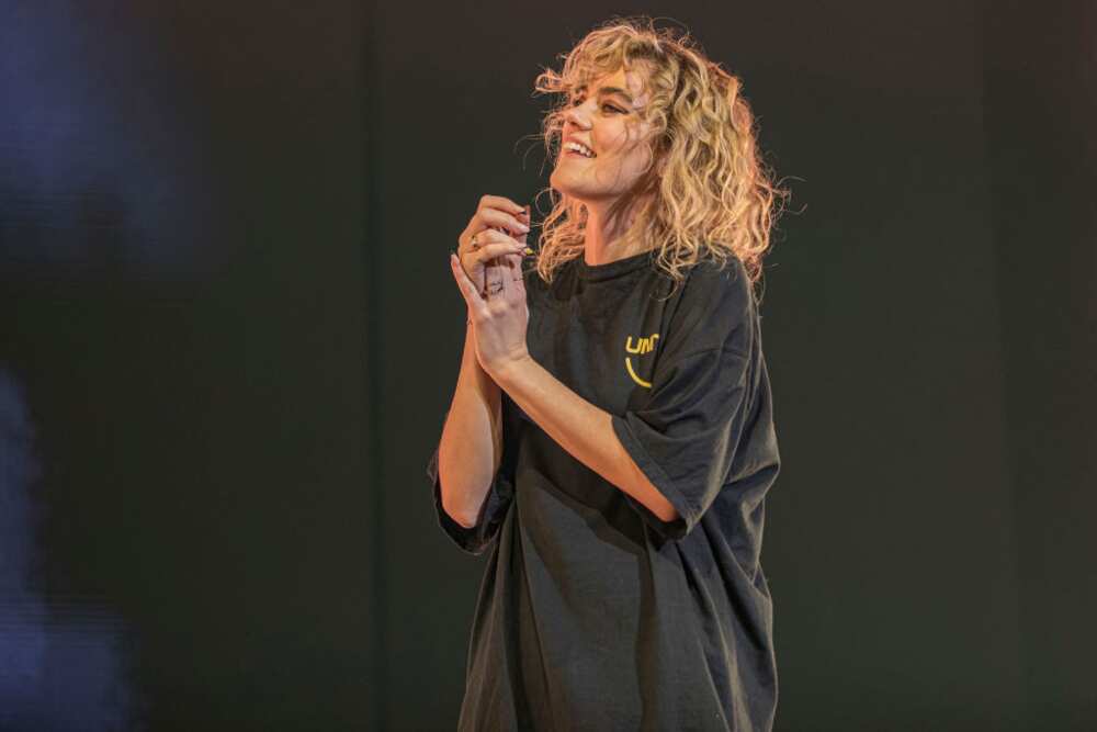 5. Taya Smith's Blonde Hair Care Routine - wide 8