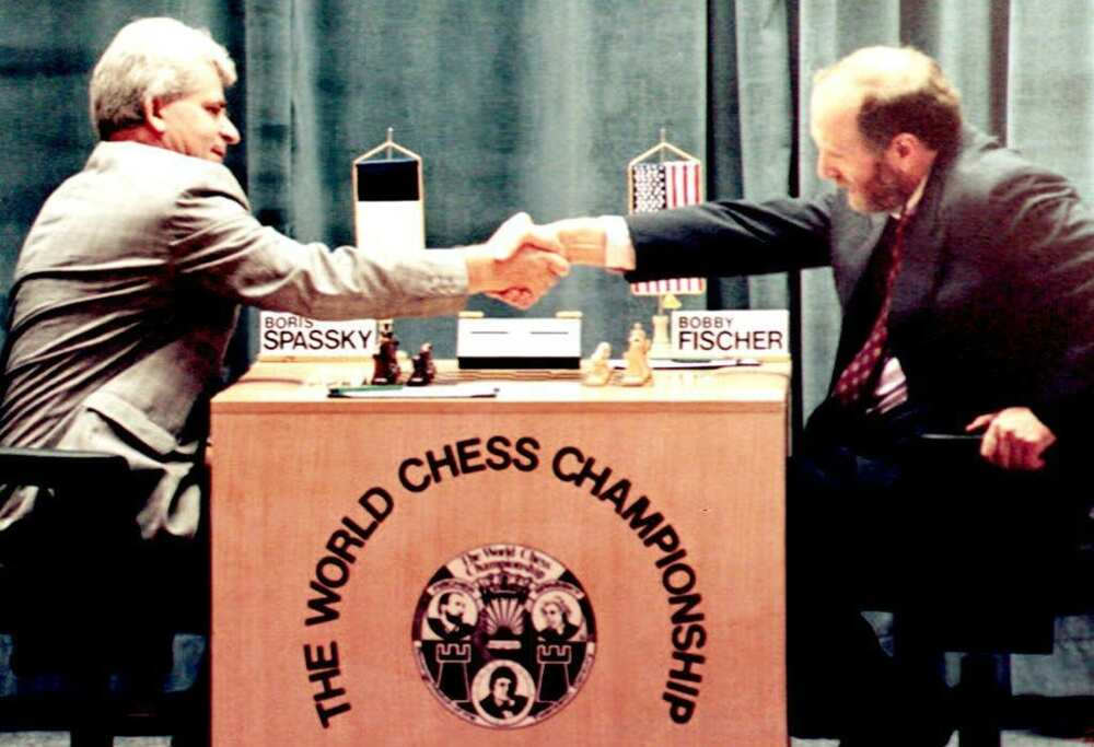 Boris Spassky (l) and Bobby Fischer during their 1992 rematch of their historic 1972 championship clash in Reykjavik