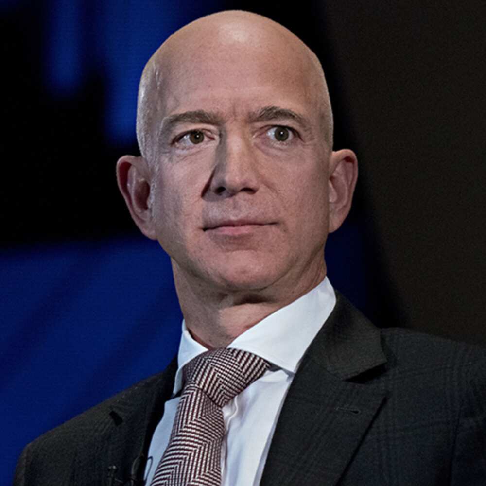 Jeff Bezos’s Wealth Soars to $171.6 Billion to Top Pre-Divorce Record