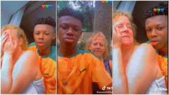 Desk Don Flip: Humorous Reactions as Nigerian Lady Turns Once more Dad and mother for Staying Out Late, Locks Gate in Video 5 531db23a3238795e