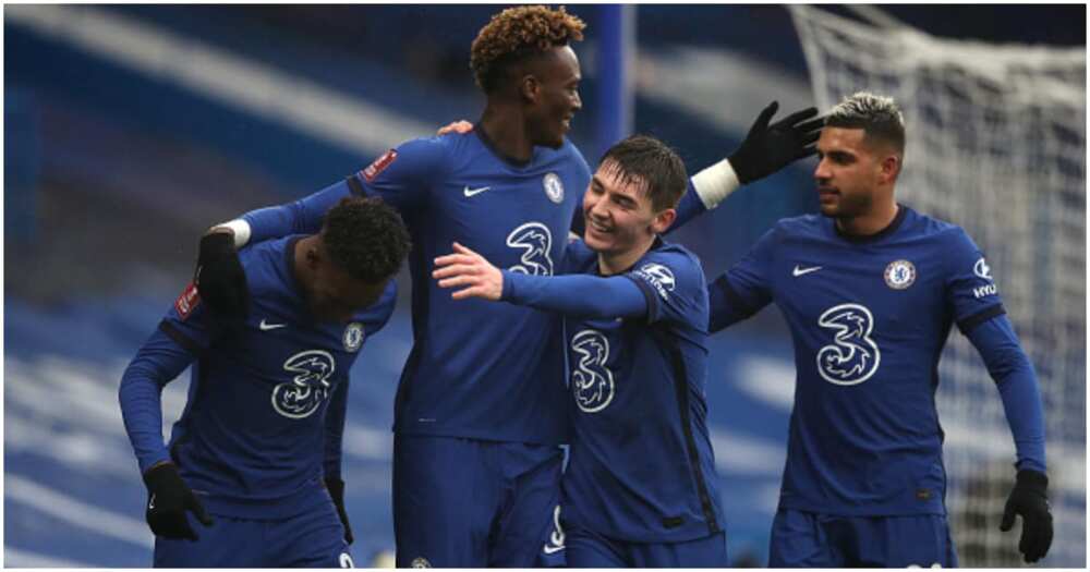 FA Cup: Fans fume as ref appears to tackle Chelsea's Mason Mount vs Luton