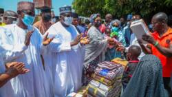 Nigerian lawmakers mark 2nd anniversary, donates items worth N10m to IDPs