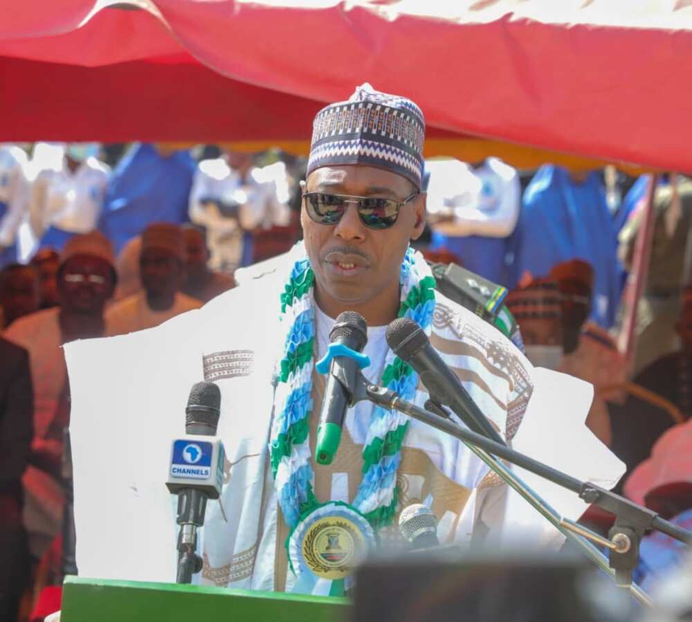 Gwamna Babagana Umara Zulum ya bude sabbin gidaje 50 da ya ginawa kananan malaman jami'ar UNIMAID Gwamna Babagana Umara Zulum ya bude sabbin gidaje 50 da ya ginawa kananan malaman jami'ar UNIMAID