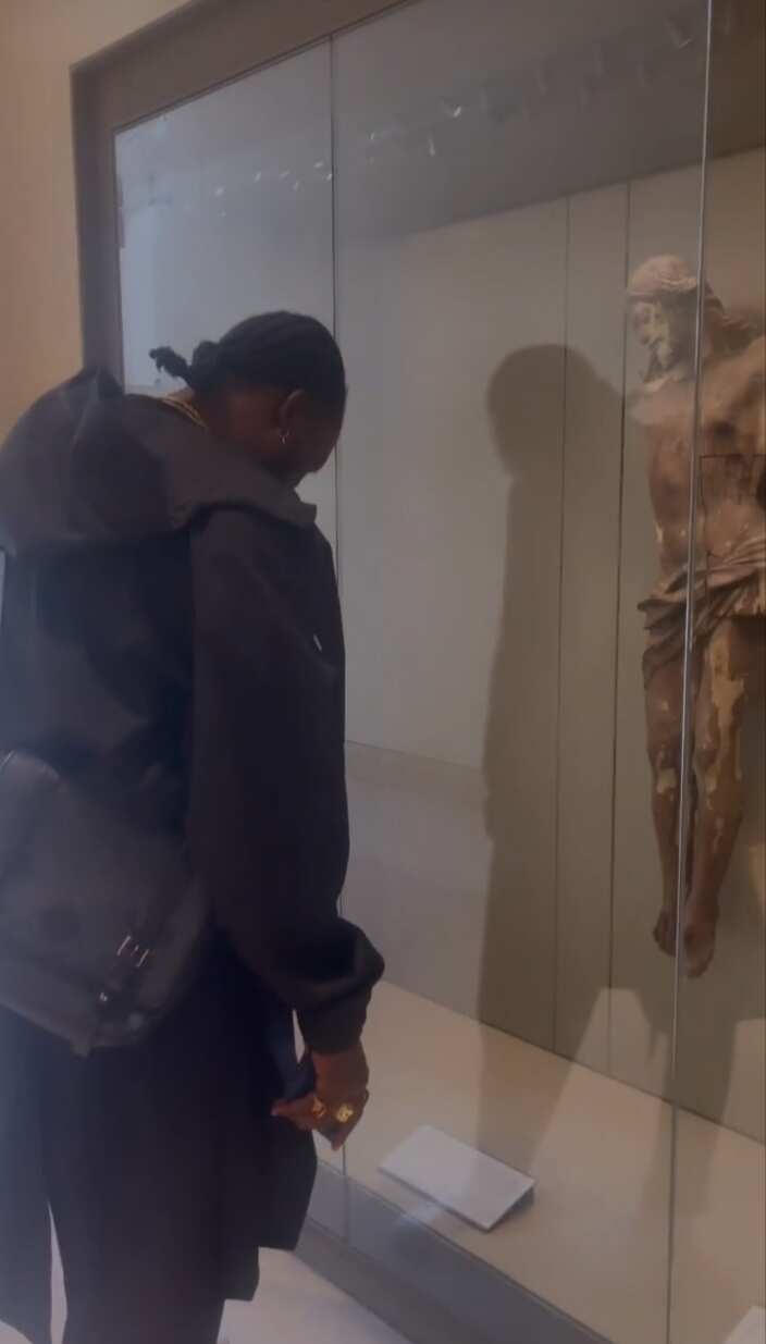 Photos from Adekunle Gold's visit to Louvre museum, compares palace with E-Money's house