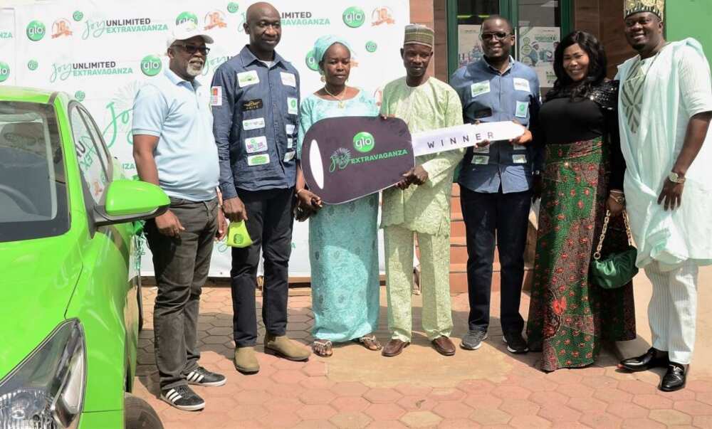 Onitsha, Ibadan in Celebration Mood as 94 Receive Cars, Other Items from Glo