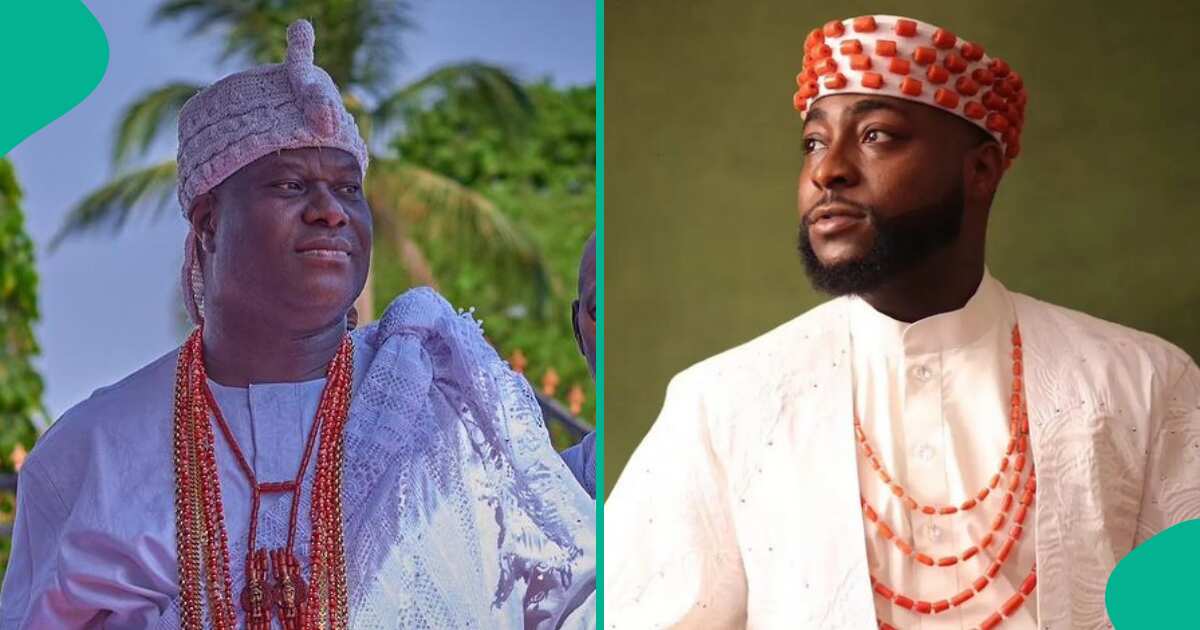 Watch video as Ooni of Ife gives Davido high five after blessing him at his wedding