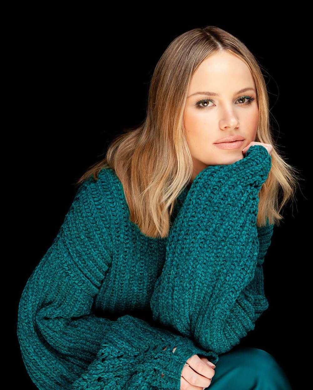 halston sage leaves the orville