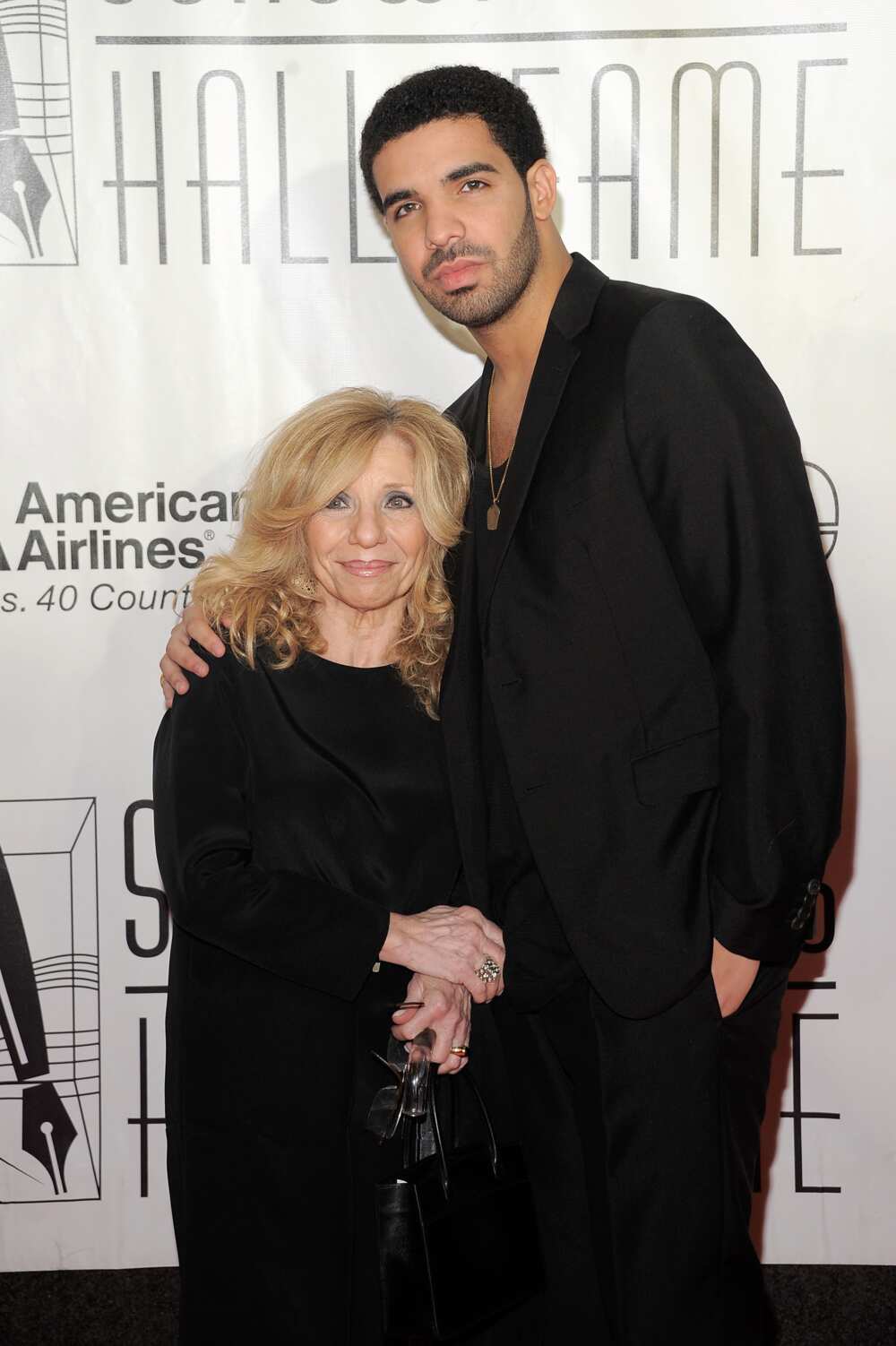 Drake's mom Drake's mom