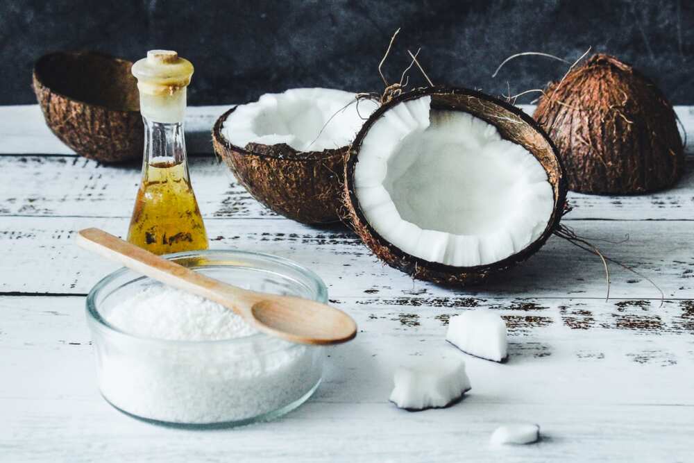 Coconut oil for skin whitening