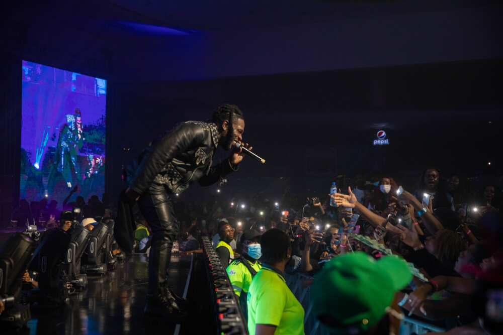 Singer Burna Boy Shuts Down Lagos at Live Experience Concert