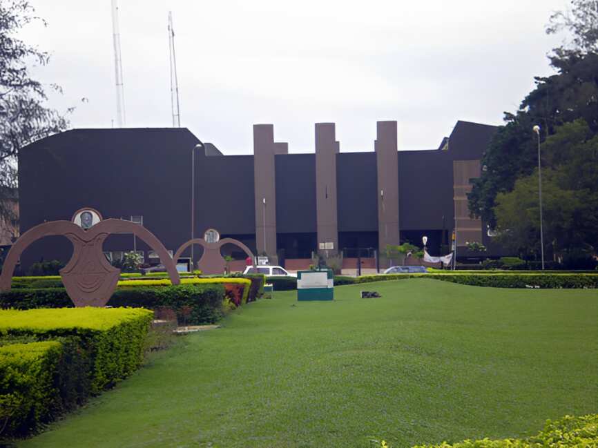 Federal universities offering nursing in Nigeria