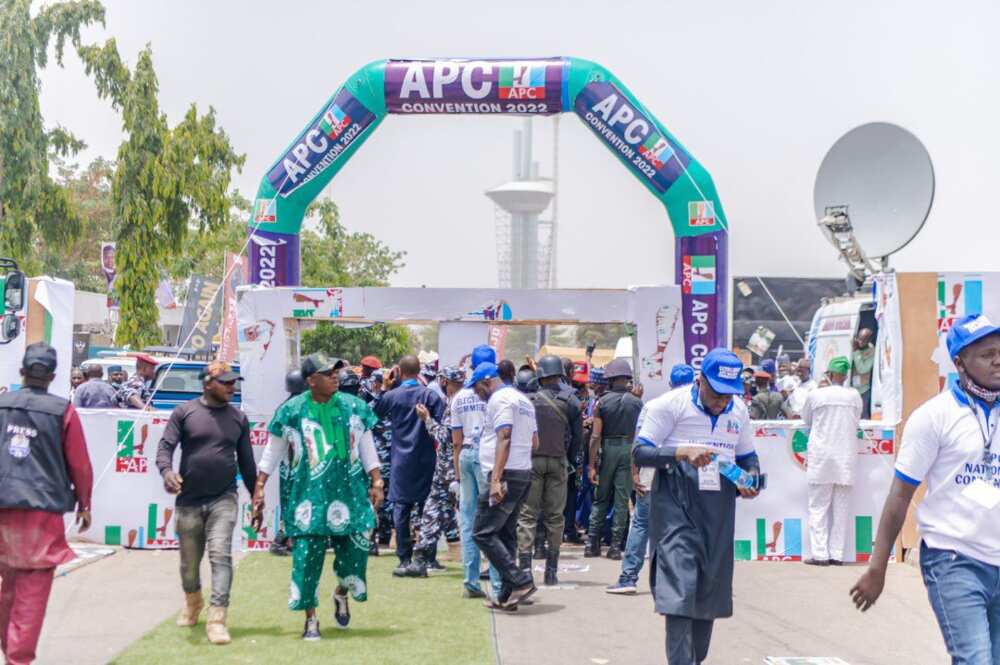 EFCC on secret operation at APC convention, source says