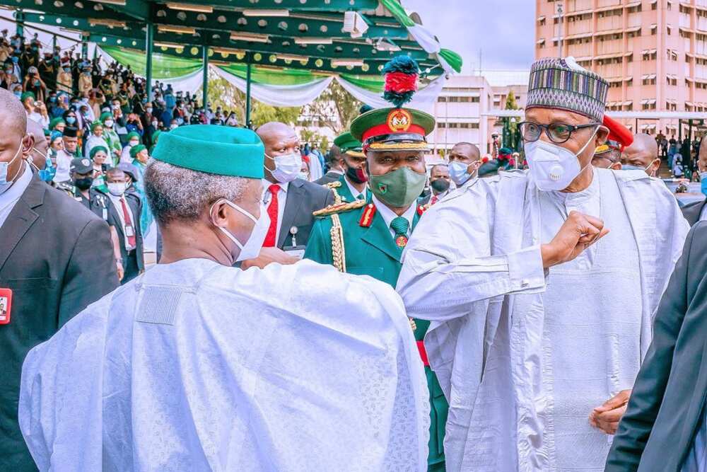 Buhari da Osinbajo zasu karbi allurar rigakafin korona, za'a nuna a talabijin kowa ya gani