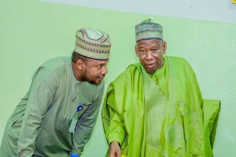 Karon farko: Hadimin Ganduje ya magantu bayan dakatar da shi saboda sukar Buhari Karon farko: Hadimin Ganduje ya magantu bayan dakatar da shi saboda sukar Buhari