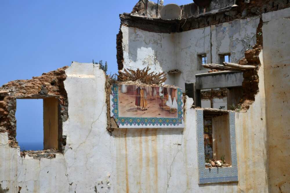 Damaged building in the Casbah of the Algerian capital