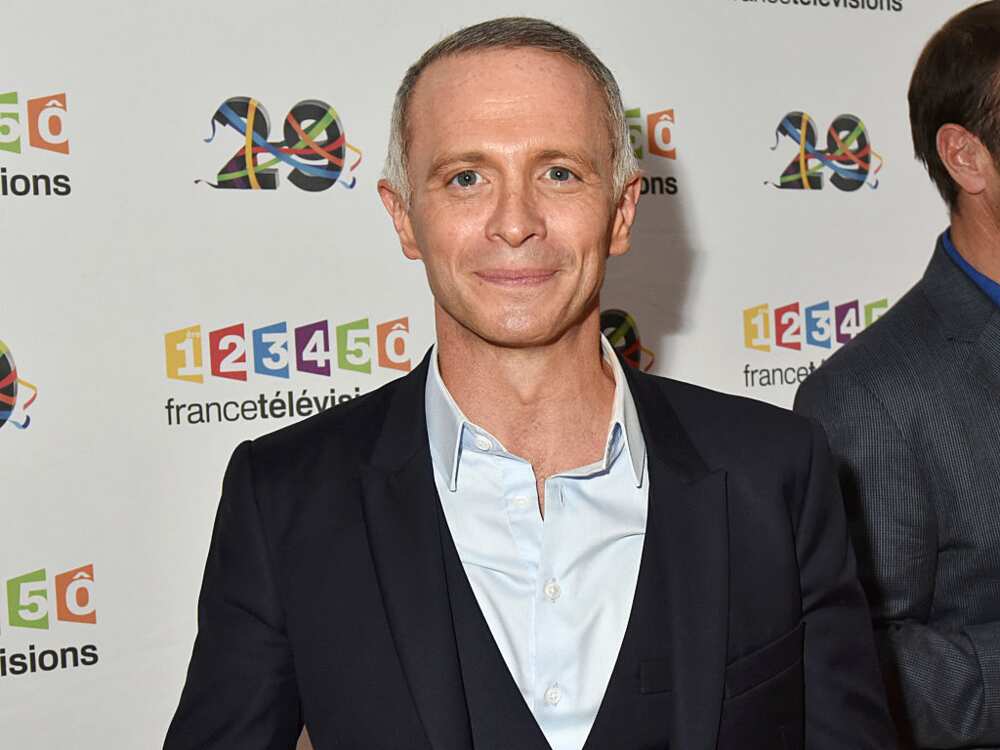 Samuel Etienne: biographie, femme, taille, salaire, photos Samuel Etienne: biographie, femme, taille, salaire, photos