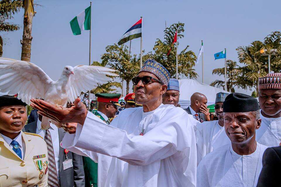 Yanzu Yanzu: Buhari ba zai yi murabus saboda rashin tsaro ba – Gwamnatin tarayya Yanzu Yanzu: Buhari ba zai yi murabus saboda rashin tsaro ba – Gwamnatin tarayya