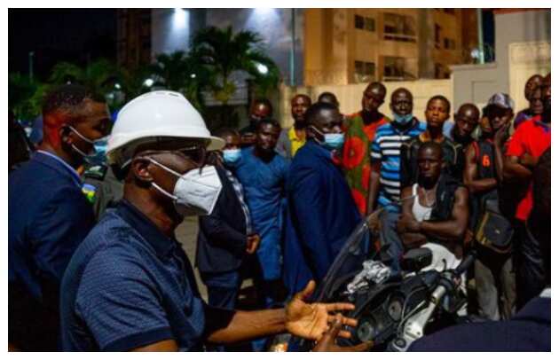 Governor Sanwo-Olu arrives the scene