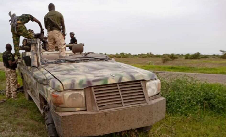 Sojojin hadaka sun ragargaji 'yan Boko Haram da ISWAP a Borno, sun hallaka wasu adadi Sojojin hadaka sun ragargaji 'yan Boko Haram da ISWAP a Borno, sun hallaka wasu adadi