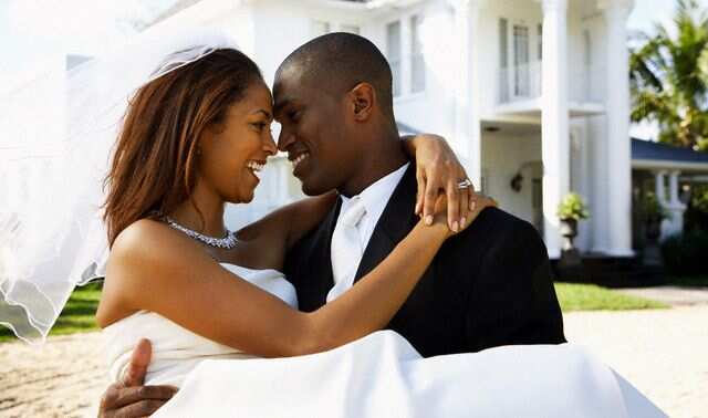 Advantages of early marriage: are there any?