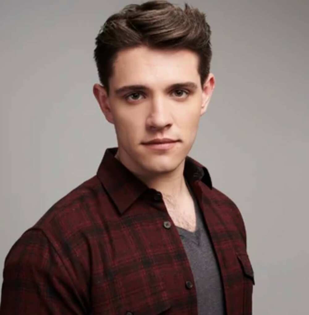 is Casey Cott gay in real life is Casey Cott gay in real life