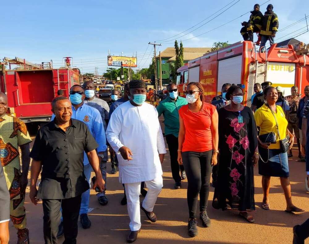 Governor Ugwuanyi leads rescue operation at accident scene