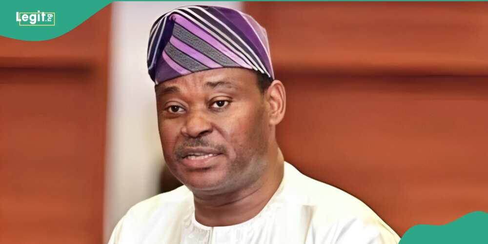 Senator Jimoh Ibrahim advises the Federal Government on the use of technology to fight insecurity
