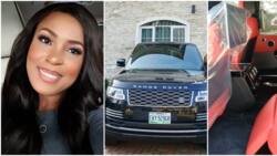 Congratulations pour in for Linda Ikeji as she finally takes delivery of her 2020 Range Rover Autobiography car (photos)
