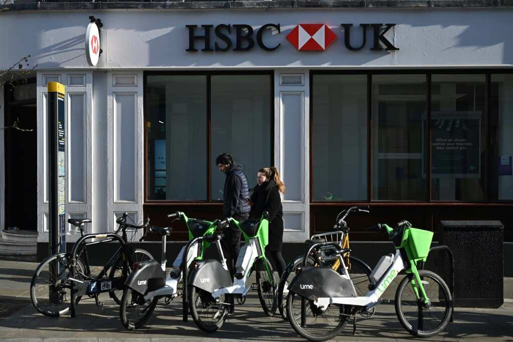 Hsbc Faces Shareholder Vote On Splitting Bank Legitng 1201
