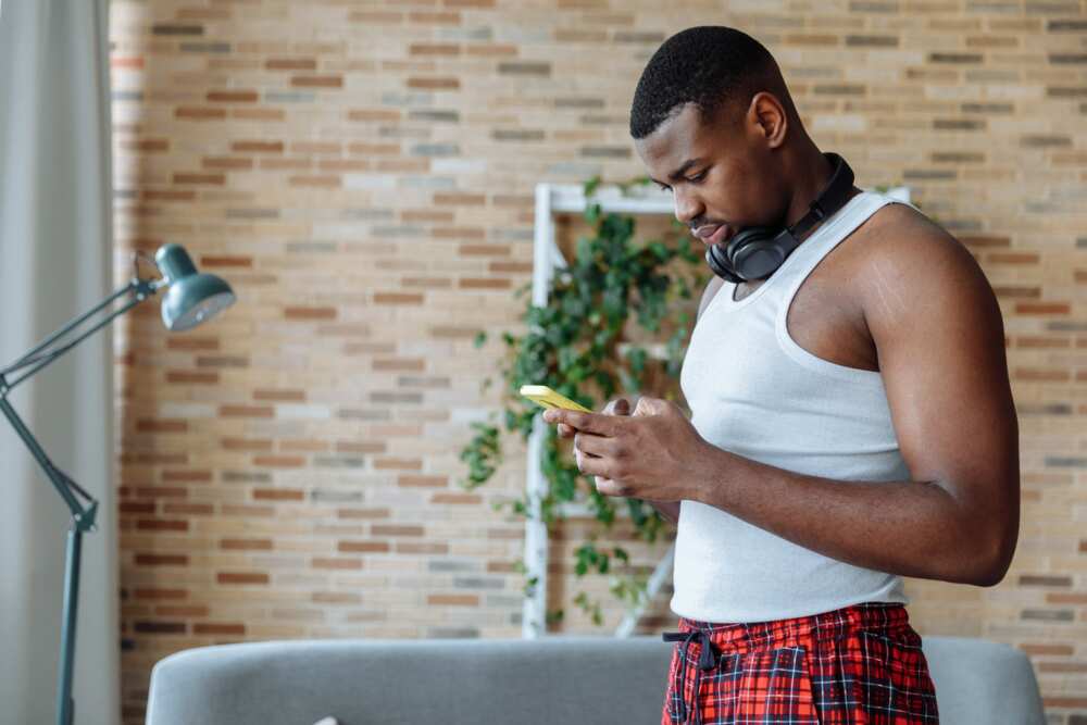 How long is too long for a text reply? How long is too long for a text reply?