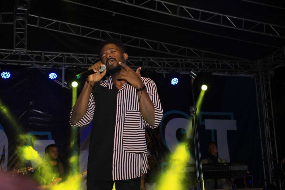 Johnny Drille, Waje thrills crowd as ACADAFEST 2019 raises N10m for 20 students