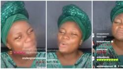 Gospel singer Adeyinka Alaseyori goes live on Instagram to sing her song Oniduro Mi, gives fans advise